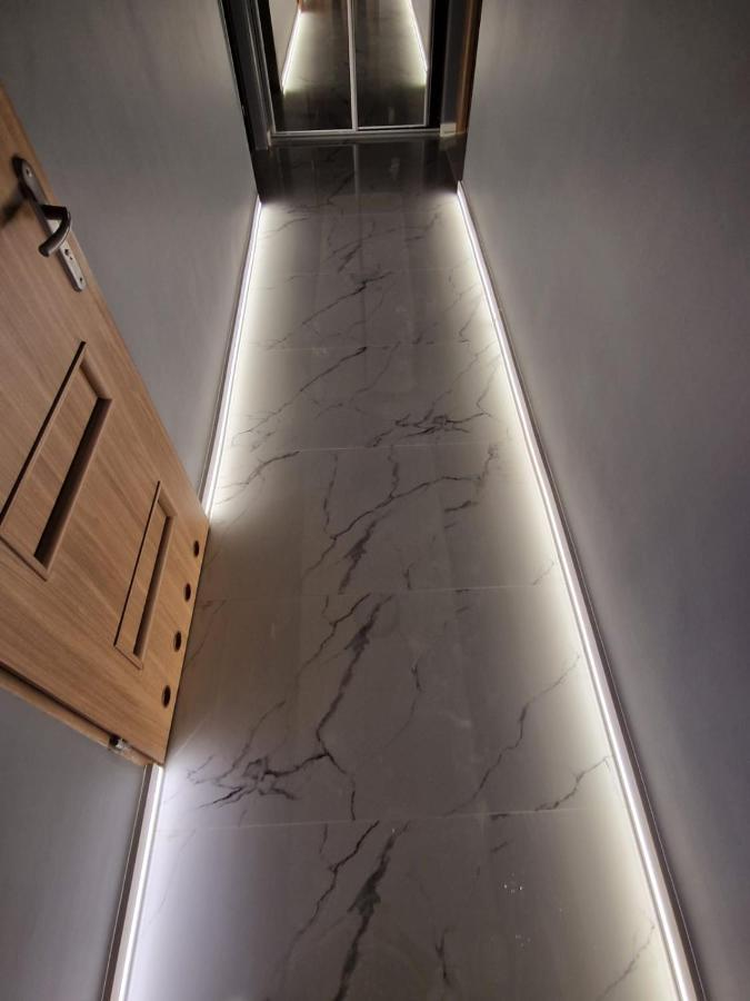 Apartamento Luxury Aparments Klimatyzacja Z Prywatnym Parkingiem Radom Exterior foto